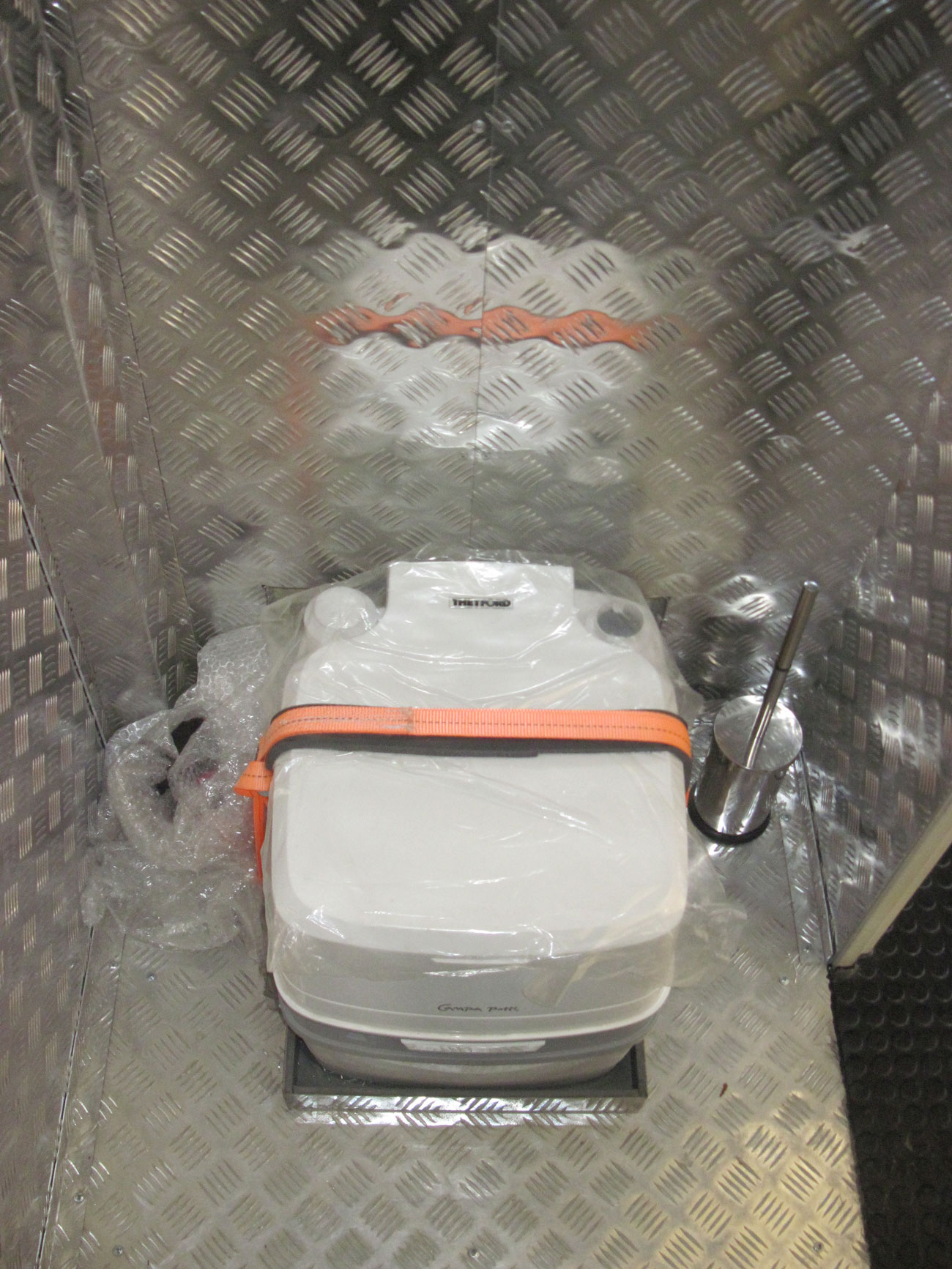 Protective entrance airlock of the mobile shelter for access control.